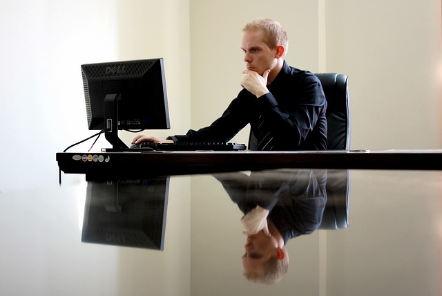 Come risparmiare sullo stipendio da dipendente: strategie e soluzioni efficaci