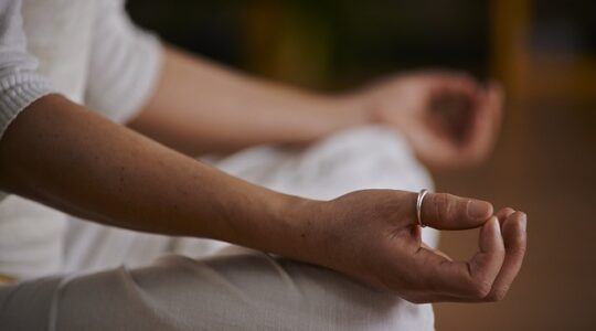 Benefici della meditazione quotidiana: 12 vantaggi scientificamente provati