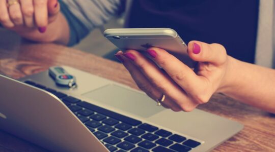 E-commerce per attività locali: vantaggi, costi e strategie vincenti