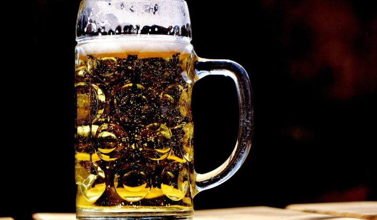 Birra & dieta: quante calorie ha una birra e come inserirla nel bilancio giornaliero