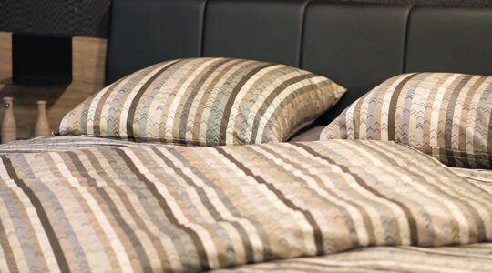 Materassi e qualità del sonno: cosa valutare davvero quando si sceglie dove dormire